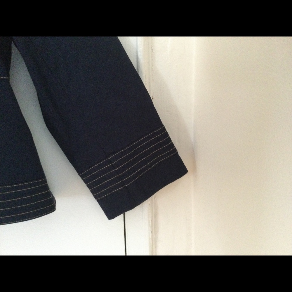 Jacket. In very good conditions. - Picture 6 of 10